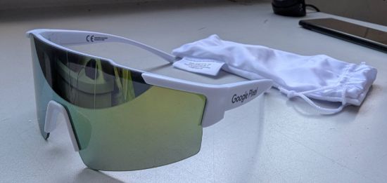 Bild von Google Pixel Sportbrille im Stoffbeutel, weiß, 2026